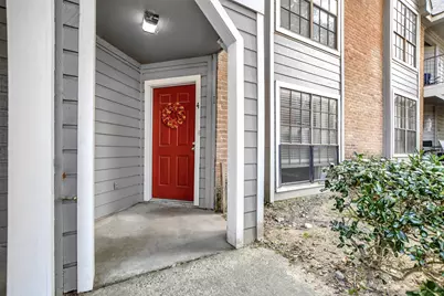 2401 Sycamore Avenue #D4, Huntsville, TX 77340 - Photo 2