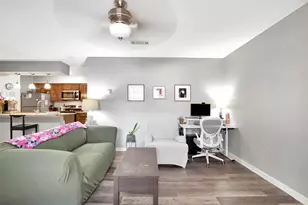 2401 Sycamore Ave, Huntsville, TX 77340 - Photo 6