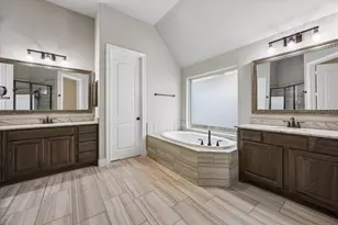 19506 Riverhill Row Ct, Cypress, TX 77433 - Photo 24