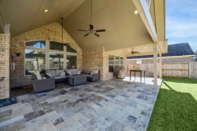 410 McAllister Avenue, Sugar Land, TX 77479 - Photo 2