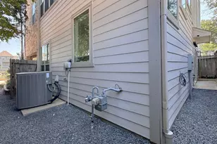 1415 Maple Strm Dr, Houston, TX 77043 - Photo 30