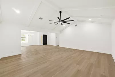 2100 Crestwood Drive, Richmond, TX 77469 - Photo 10