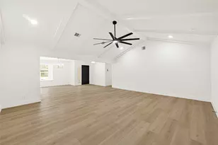 2100 Crestwood Dr, Richmond, TX 77469 - Photo 10