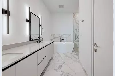 1711 Allen Parkway #1703, Houston, TX 77019 - Photo 14