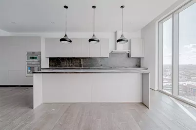 1711 Allen Parkway #1703, Houston, TX 77019 - Photo 10