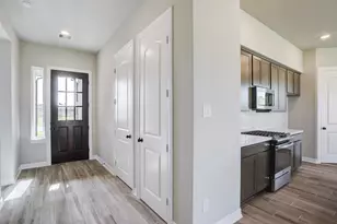 1221 Friendship Trl, Seabrook, TX 77586 - Photo 2