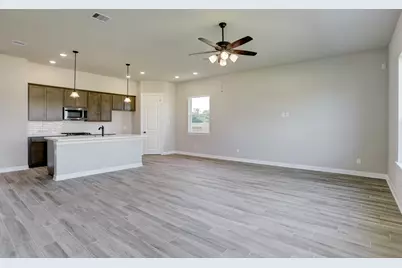 1221 Friendship Trail, Seabrook, TX 77586 - Photo 8