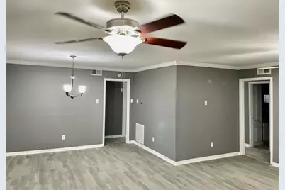 7900 Westheimer Road #117, Houston, TX 77063 - Photo 4