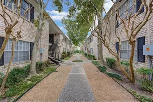 7900 Westheimer Rd, Houston, TX 77063 - Photo 2