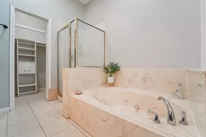 2926 Lakefield Way, Sugar Land, TX 77479 - Photo 16