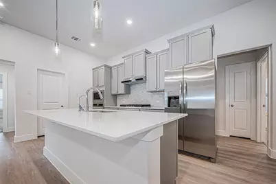 4934 Finns Landing Street, League City, TX 77573 - Photo 1