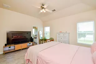 279 Shoreview Dr, Conroe, TX 77303 - Photo 12