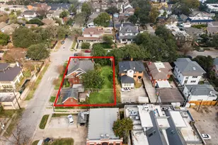 614 Avondale St, Houston, TX 77006 - Photo 6