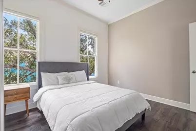 2415 Avenue O 1/2, Galveston, TX 77550 - Photo 32