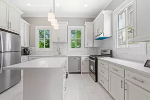 2415 Ave O 1/2, Galveston, TX 77550 - Photo 12