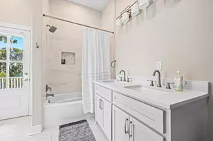 2415 Ave O 1/2, Galveston, TX 77550 - Photo 28