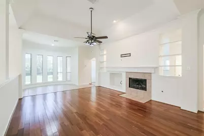 3819 Bailey Lane, Missouri City, TX 77459 - Photo 2