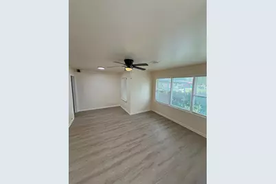 407 Midway Drive, Baytown, TX 77521 - Photo 2
