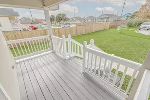 623 32nd St, Galveston, TX 77550 - Photo 6