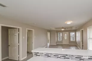 623 32nd St, Galveston, TX 77550 - Photo 12