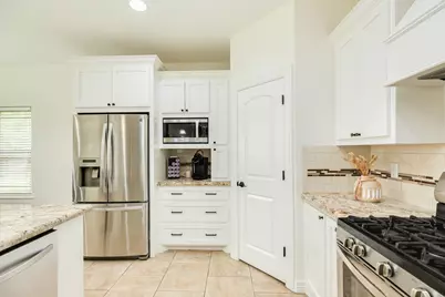 2280 Riveroaks Drive, West Columbia, TX 77486 - Photo 14