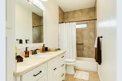 2280 Riveroaks Drive, West Columbia, TX 77486 - Photo 24