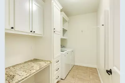 2280 Riveroaks Drive, West Columbia, TX 77486 - Photo 16