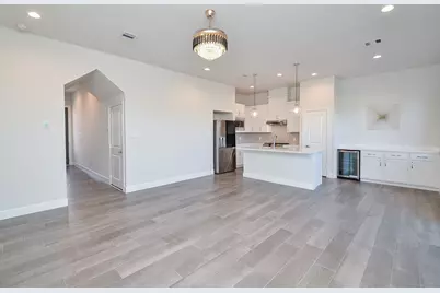 9577 Neuens Road #F, Houston, TX 77080 - Photo 8