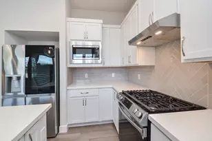 9577 Neuens Rd, Houston, TX 77080 - Photo 12