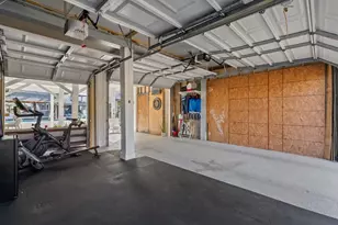 214 Sampan Dr, Tiki Island, TX 77554 - Photo 48