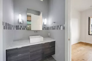 1942 W Clay St, Houston, TX 77019 - Photo 32