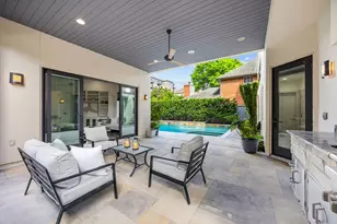 1942 W Clay St, Houston, TX 77019 - Photo 38