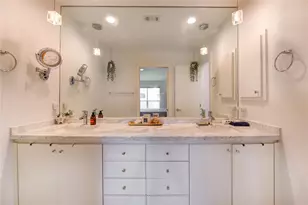 648 Lester St, Houston, TX 77007 - Photo 40