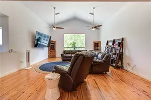 648 Lester St, Houston, TX 77007 - Photo 18