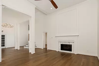 170 Golden Shadow Circle, The Woodlands, TX 77381 - Photo 8