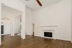 170 Golden Shadow Cir, The Woodlands, TX 77381 - Photo 8