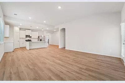 16217 Parish Pointe Court, Conroe, TX 77302 - Photo 4