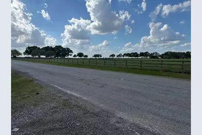 11857 Brooks Road, Beaumont, TX 77713 - Photo 2