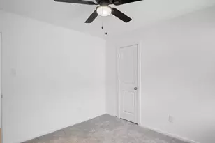 220 Laura Leigh Ln, Angleton, TX 77515 - Photo 20