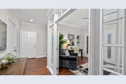 824 Bering Drive Drive #5305, Houston, TX 77057 - Photo 2