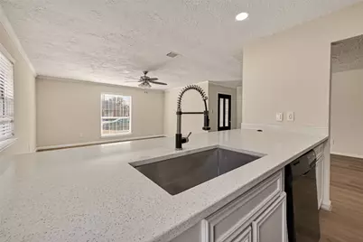 711 Blue Rock Court, Houston, TX 77060 - Photo 16