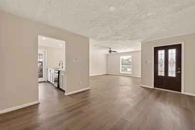 711 Blue Rock Court, Houston, TX 77060 - Photo 10