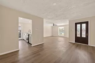 711 Blue Rock Ct, Houston, TX 77060 - Photo 10