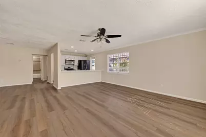 711 Blue Rock Court, Houston, TX 77060 - Photo 6