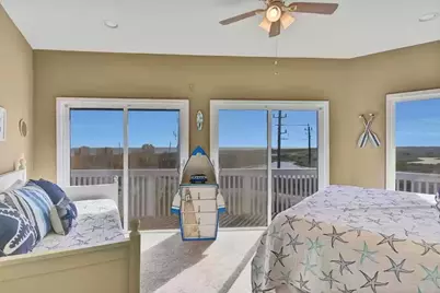 14450 Spyglass Circle, Galveston, TX 77554 - Photo 28