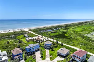 14450 Spyglass Cir, Galveston, TX 77554 - Photo 34