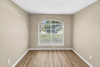 1711 Mickle Creek Drive, Houston, TX 77049 - Photo 6