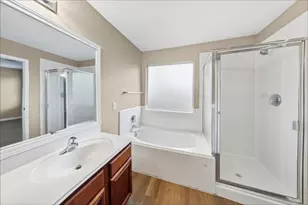 1711 Mickle Creek Dr, Houston, TX 77049 - Photo 10