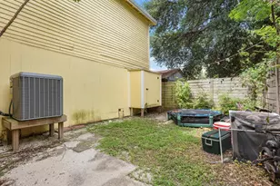 1811 39th St, Galveston, TX 77550 - Photo 24