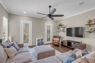 8905 Wind Springs Dr, Houston, TX 77080 - Photo 6